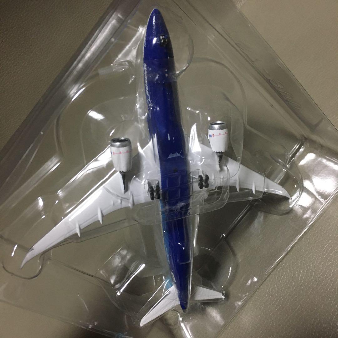 航空機・ヘリコプター B 787-9
