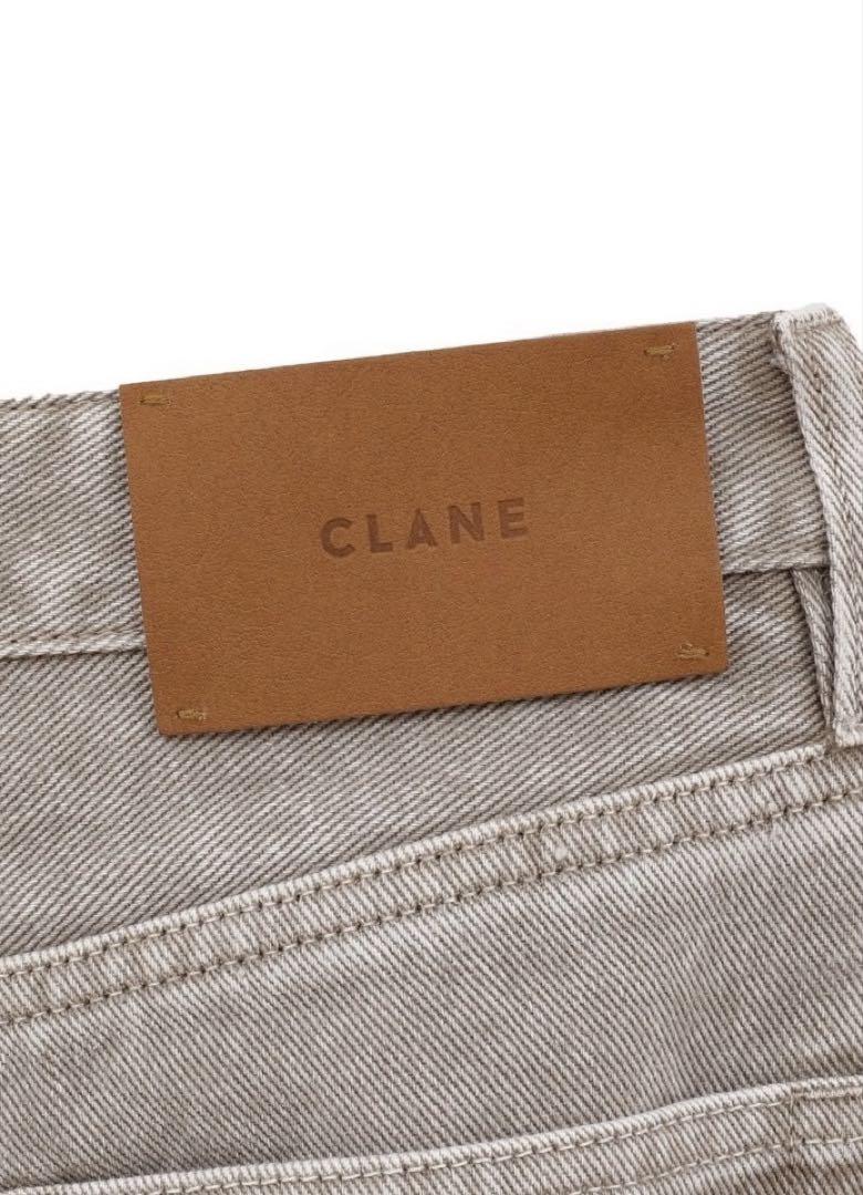 CLANE クラネ　SLASH CUT DENIM PANTS