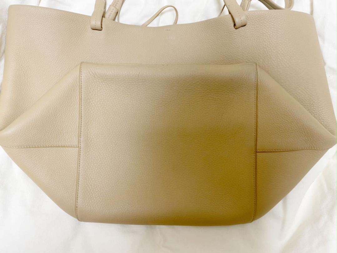 国内完売カラー THE ROW レザー製 XL Park Tote ベージュ Park XL leather tote bag in brown - The Row | Mytheresa