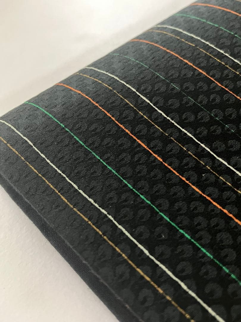 ご紹介用 / 黒地に手描き縞の 名古屋帯 39,000円