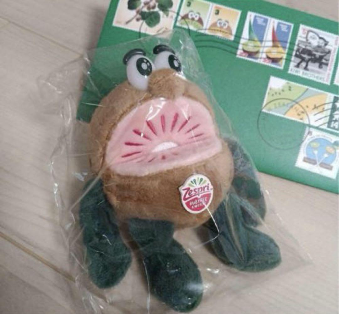 ゼスプリ】 キウイブラザーズ ルビーレッド ぬいぐるみ キウイ