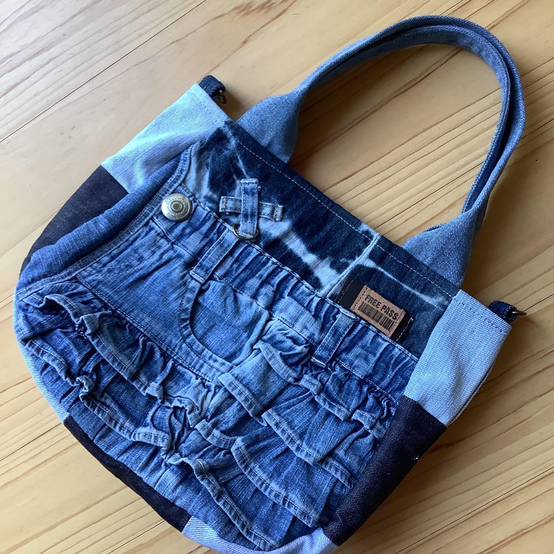 ハンドメイド リメイクデニム フリル トートバッグ Dカン付き