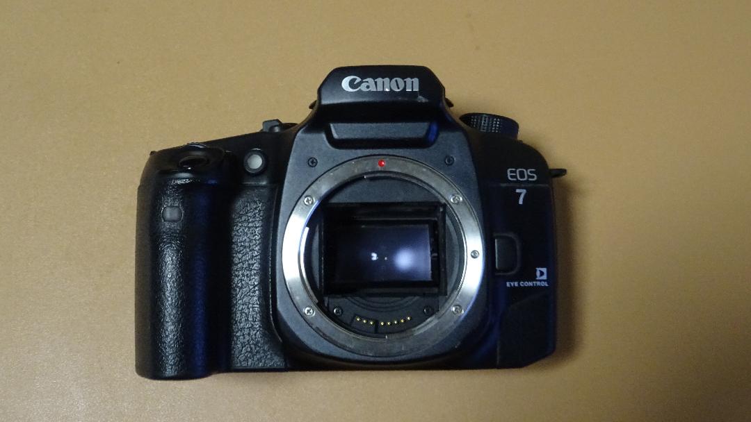 爆買い限定SALE EOS7 シグマ マクロレンズ28-80mm付 ycXKi-m41139786453 キャノン35ミリ一眼レフカメラ 2022お買い得