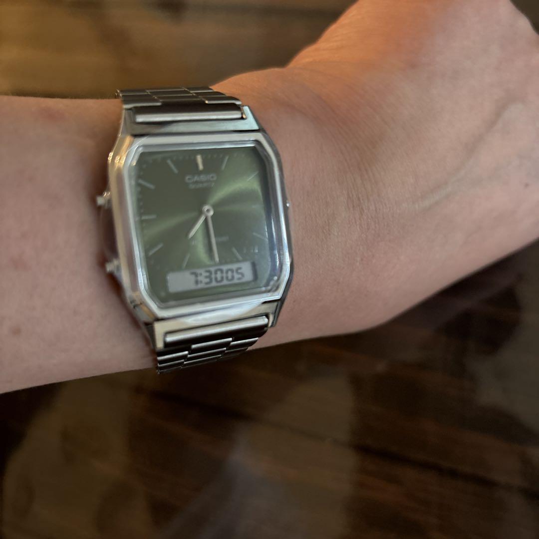 CASIO デジタル腕時計 シルバー