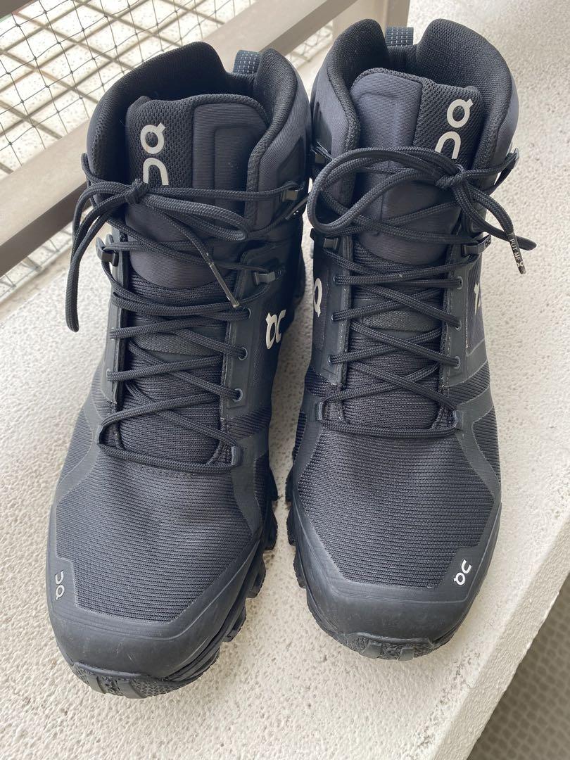 on Cloudrock Waterproof All Black M8.5