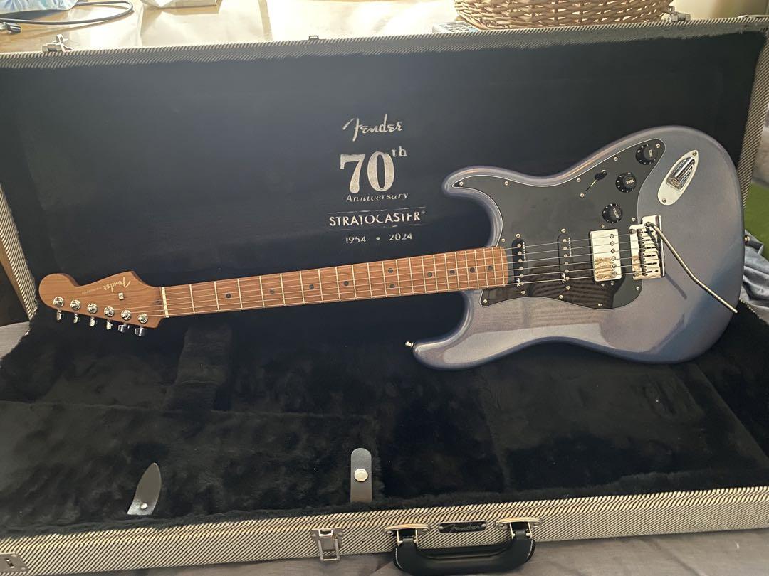ギター Fender American Ultra Stratocaster 70thA