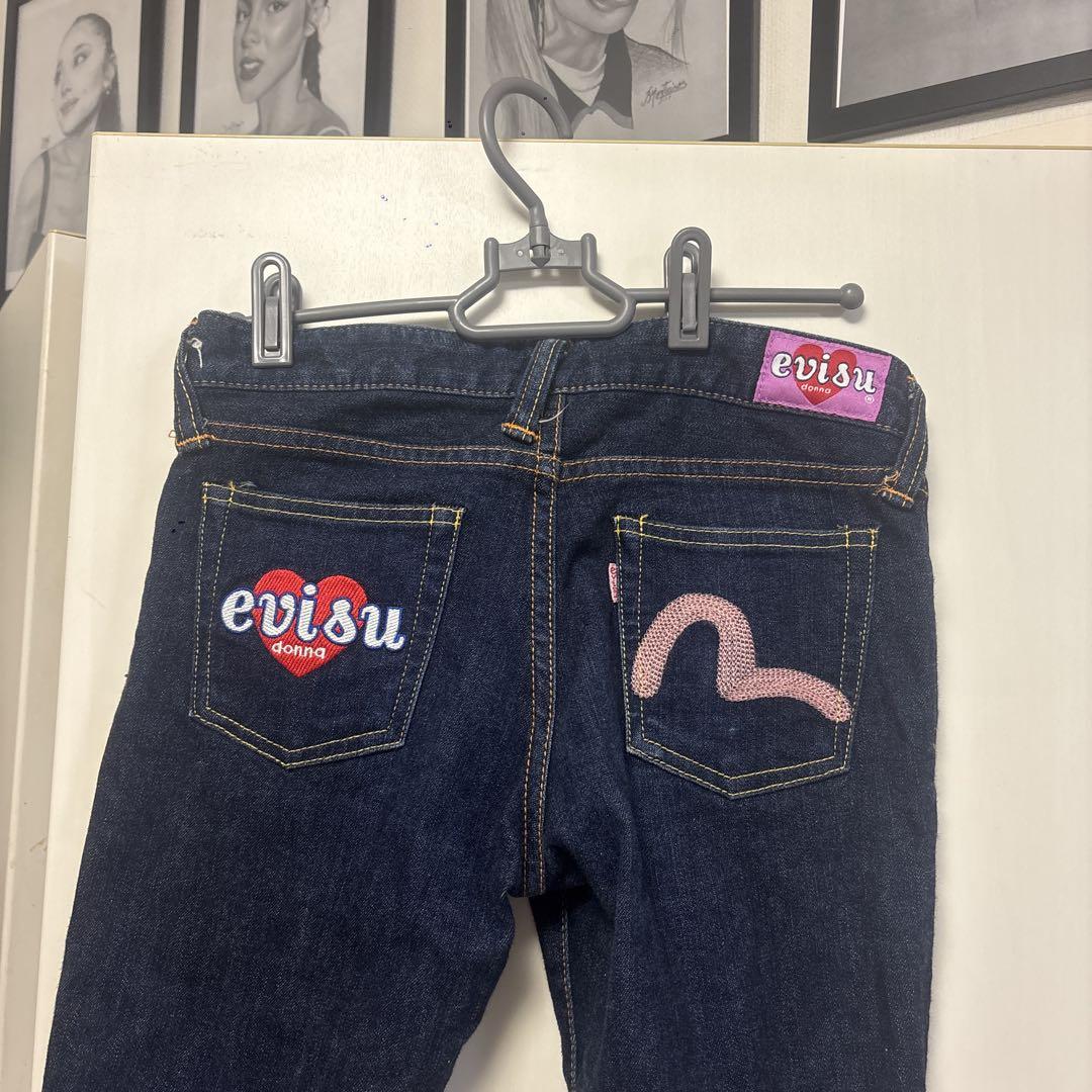 evisu ローライズデニム　レディース