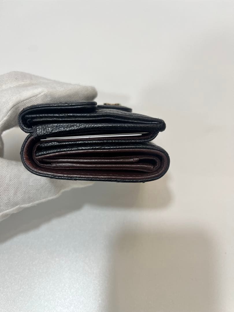 CHANEL ブラックレザー 三つ折り財布 CHANEL ブラックレザー 三つ折り財布