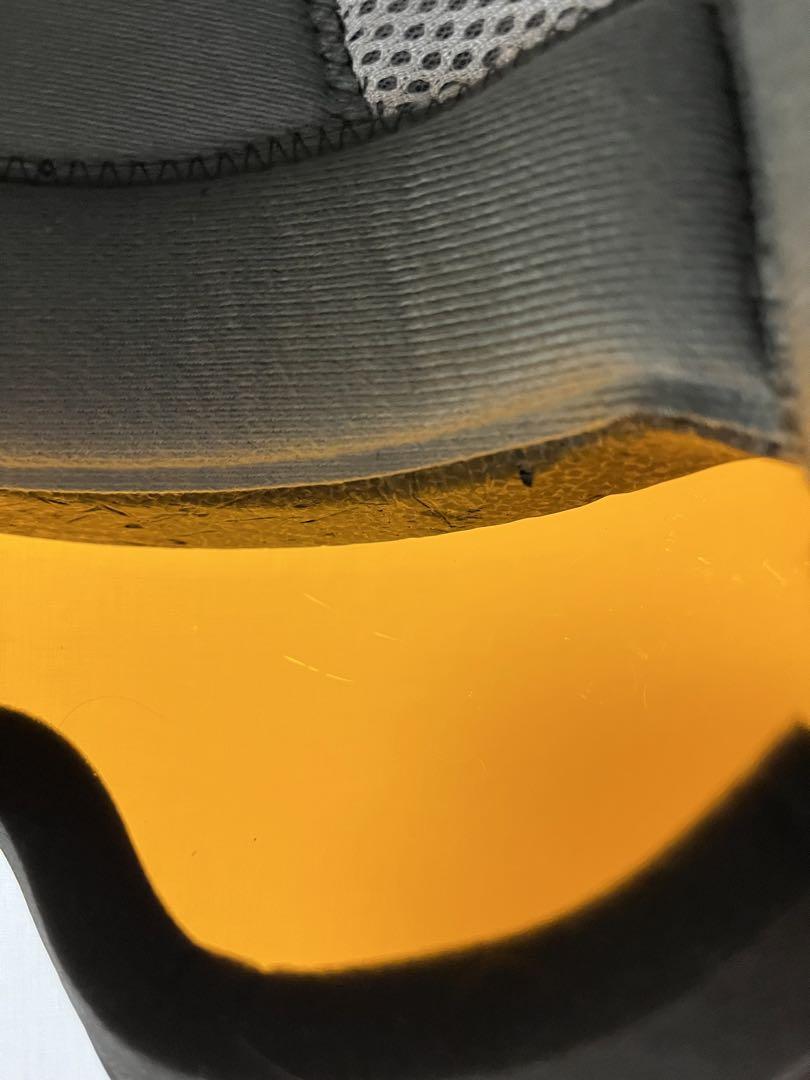 SALOMON  GROM VISOR ジュニアヘルメット　バイザー付き