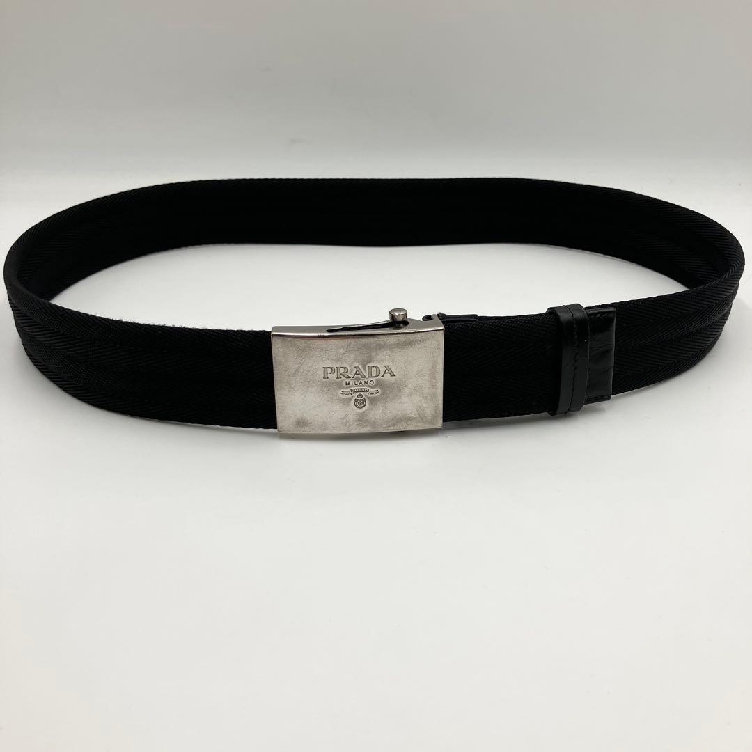 ✨美品✨プラダ ガチャベルト ロゴバックル シルバー金具 フリーサイズ ブラック ✨美品✨プラダ ガチャベルト ロゴバックル シルバー金具 フリーサイズ ブラック