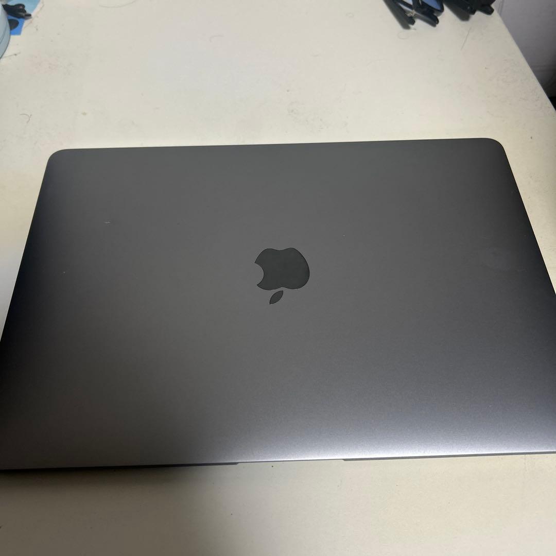 Apple MacBook Air 13.3インチ スペースグレー 256GB