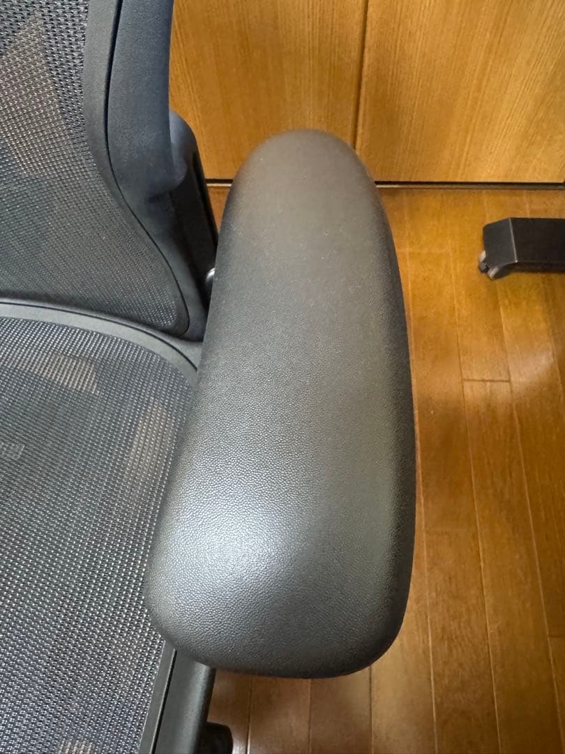 アーロンチェア　ゲーミングエディション　リマスタード B