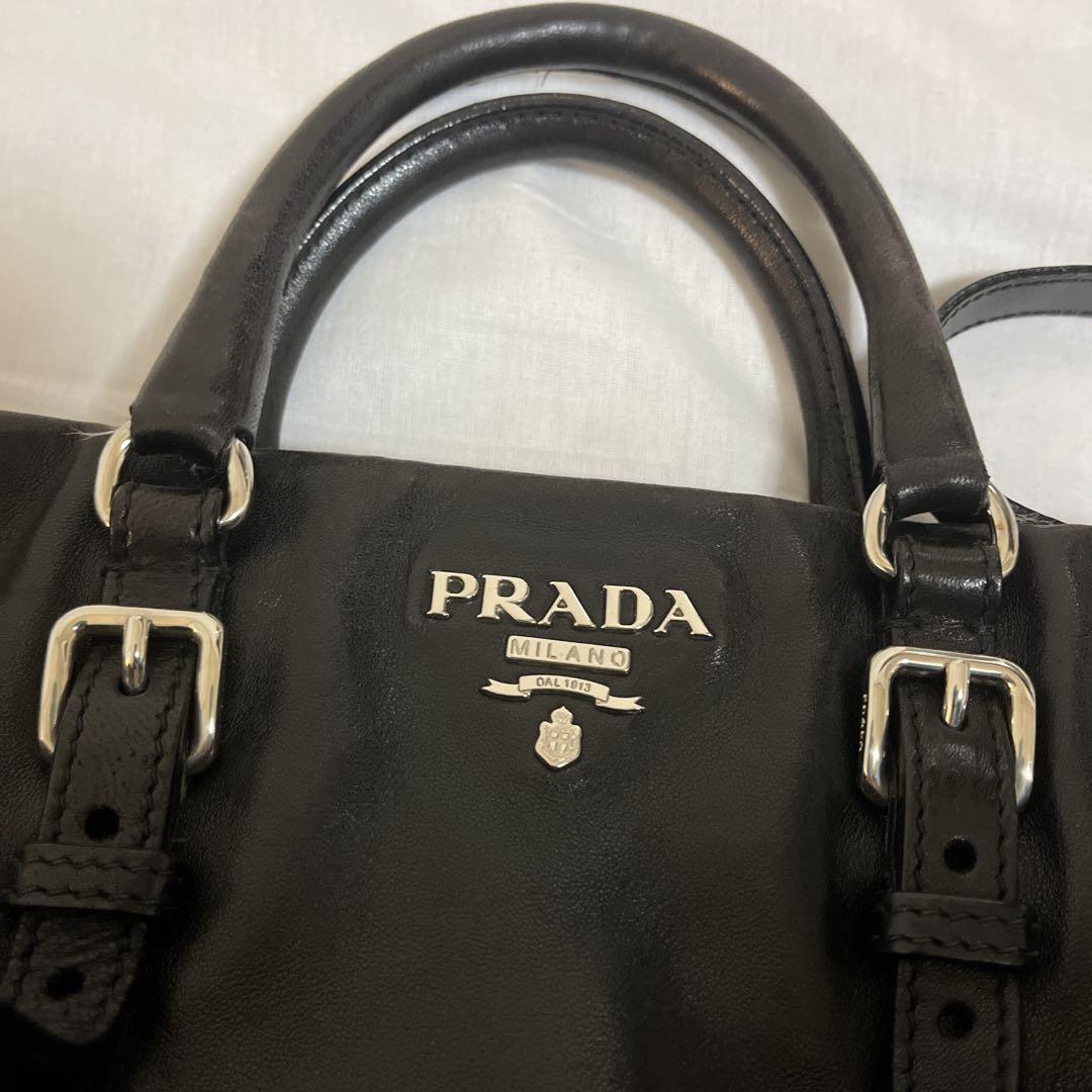 PRADA ブラック レザー ハンドバッグ　ショルダーバッグ