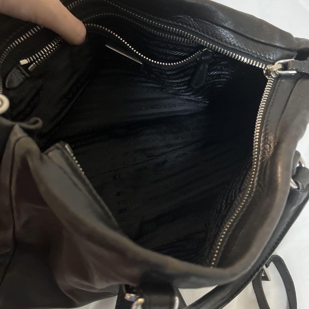 PRADA ブラック レザー ハンドバッグ　ショルダーバッグ