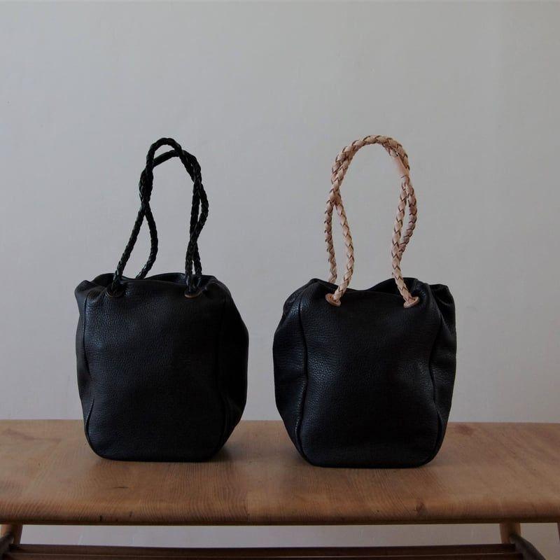 美品　ヌイトメル　巾着トートバッグ-Mサイズ・ブラック ヌイトメル 巾着トートバッグ Mサイズ（DKT-M）