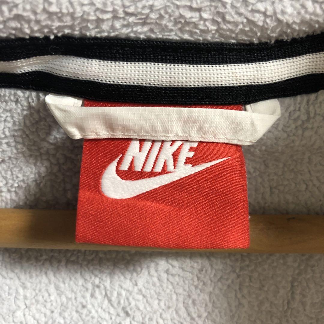 衝撃特価 希少 90s Nike フード付きホワイトナイロンジャケット 中フリース ジャケット・アウター