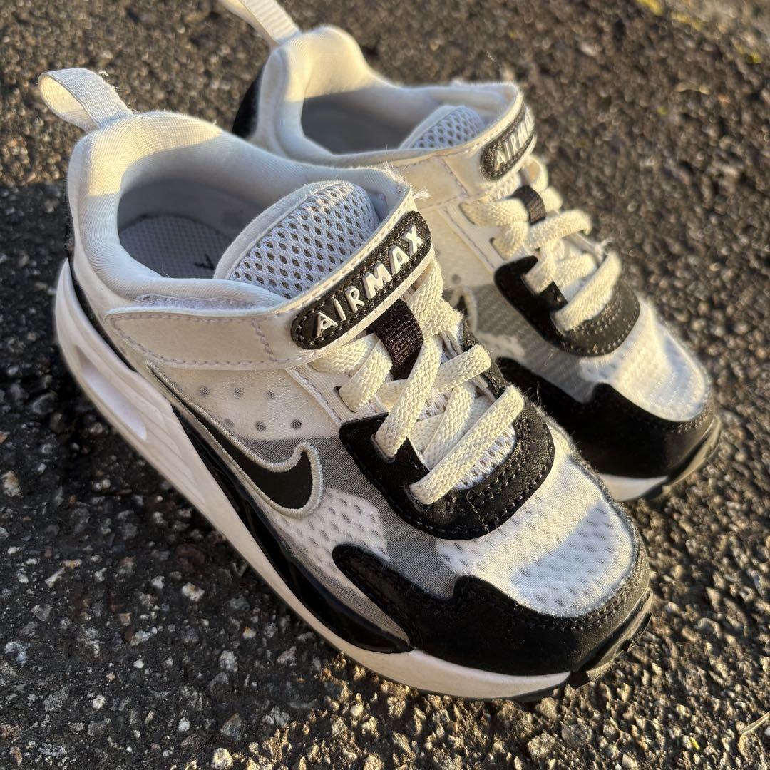Nike Air Max ホワイト ブラック スニーカー
