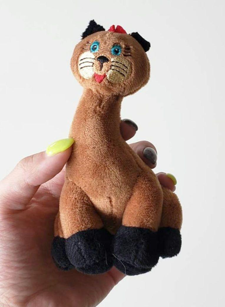 【タイムセール中】呪物展 じゅぶぐるみ 猫の置物 ぬいぐるみ