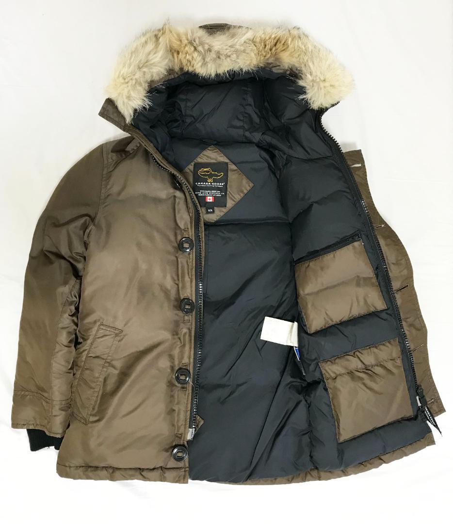 CANADA GOOSE ★ ダウンジャケット