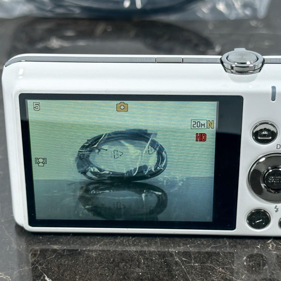 【美品】CASIO EXILIM EX-ZS35 ホワイト