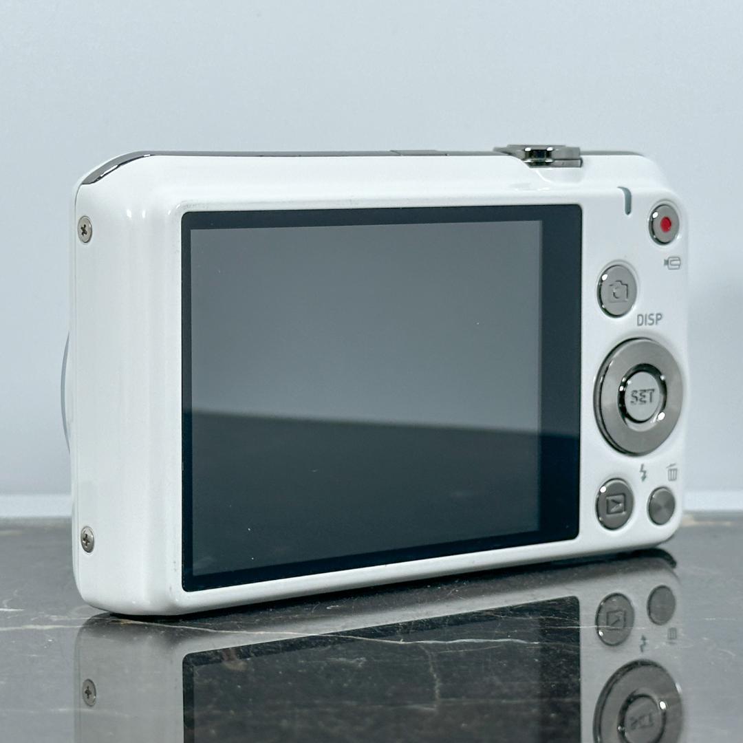 【美品】CASIO EXILIM EX-ZS35 ホワイト