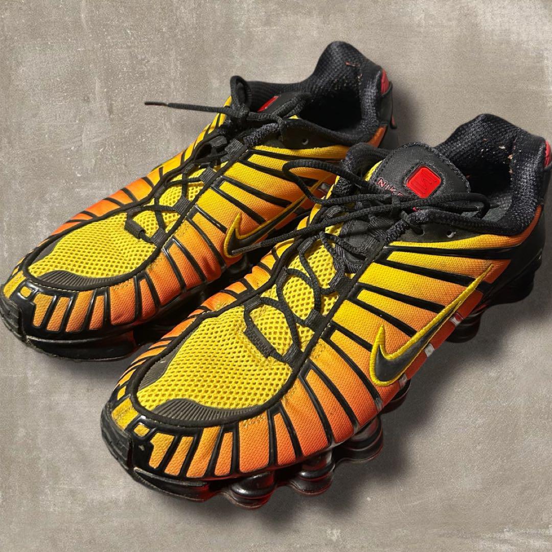 NIKE SHOX TL SUNRISE AV3595-004 ナイキ