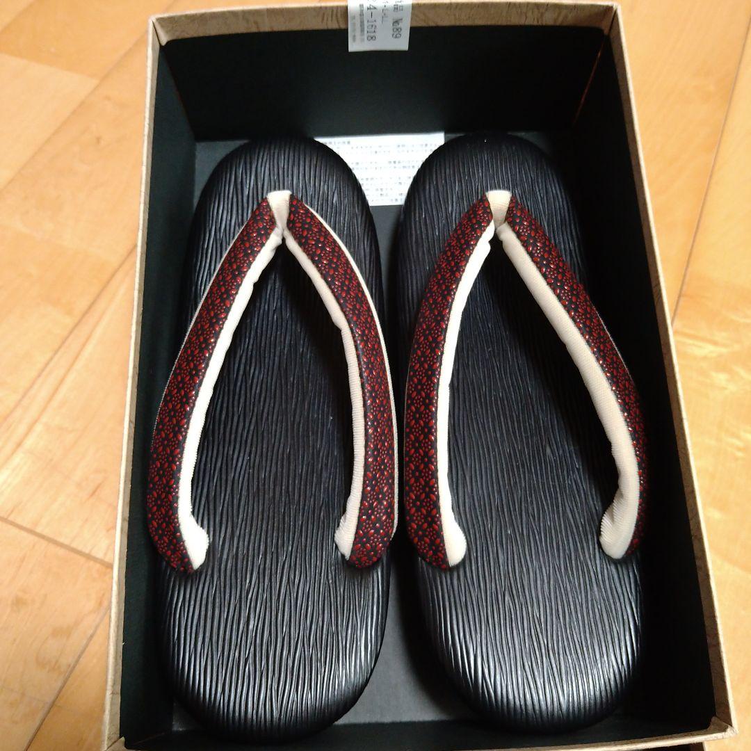 印伝鼻緒草履（美品）
