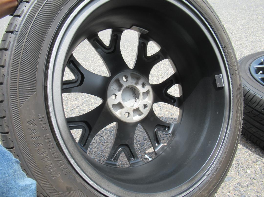 オデッセイ純正☆マットブラック　225/45R18　オデッセイ　ヴェゼル等に☆