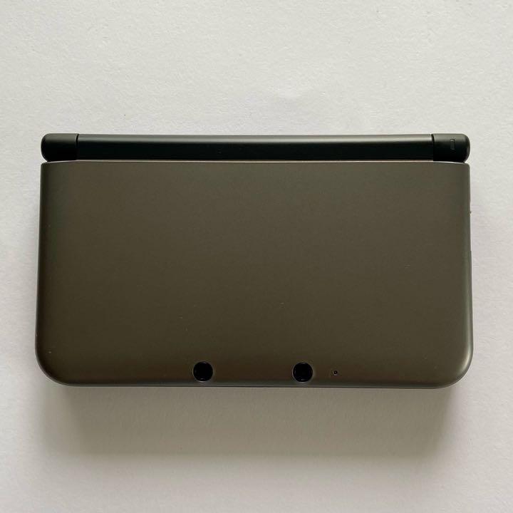 ニンテンドー3DS LL シルバー×ブラック - 携帯用ゲーム本体一 番