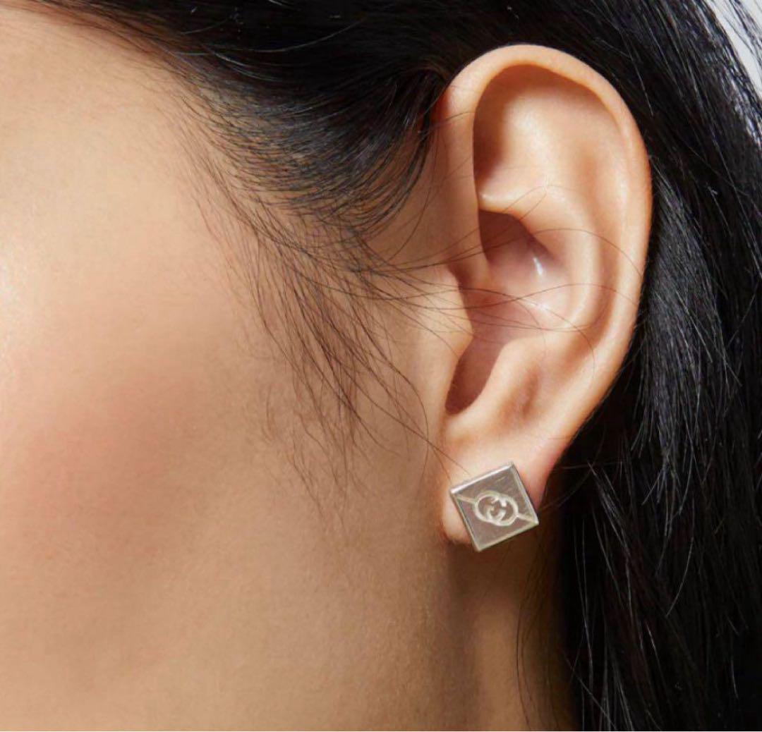 美品‼️GUCCI ダイアゴナルピアス　シルバー925 片耳‼️ 美品‼️GUCCI ダイアゴナルピアス 片耳‼️ - メルカリ