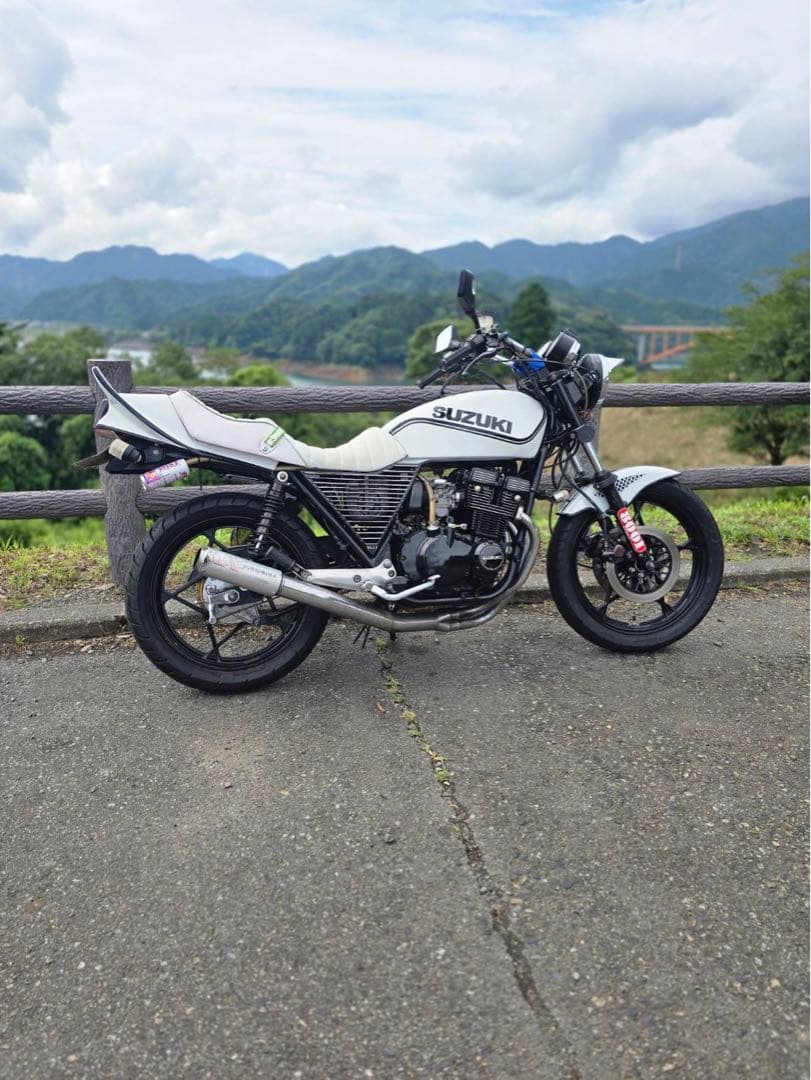 SUZUKI gsx400f 単車 値下げ中