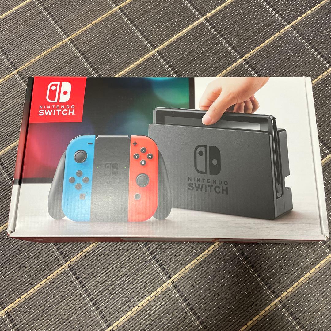 Nintendo Switch 本体 青/赤 Joy-Con付き Nintendo Switch 本体 青/赤 Joy-Con付き