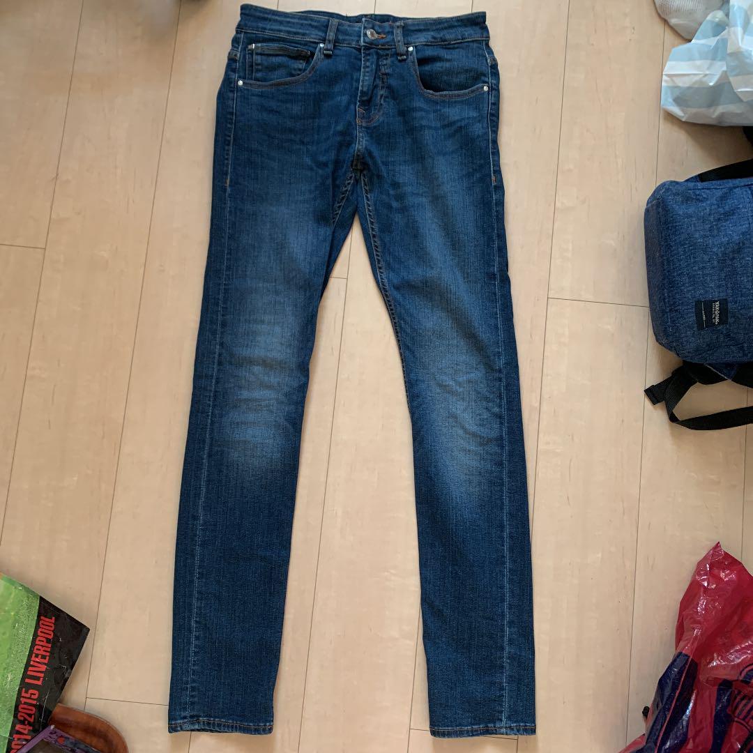 スキニーデニム ジーンズ　GUESS 28