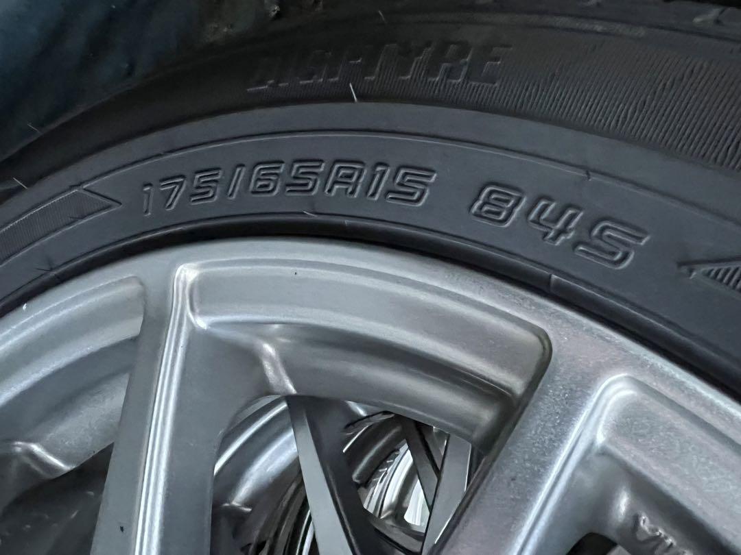 ダンロップサマータイヤ175／65R15 84Sアルミホイールセット深溝