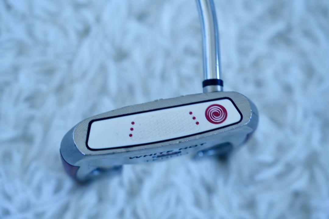 GW価格　ODEYSSEY WHITE HOT XG TERON カバー付