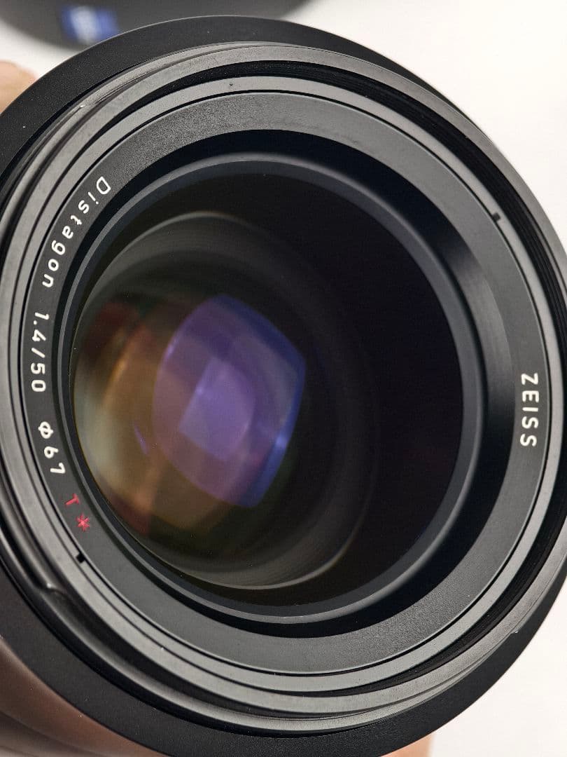 美品 Carl Zeiss Milvus 50mm F1.4 ZE キヤノンEF