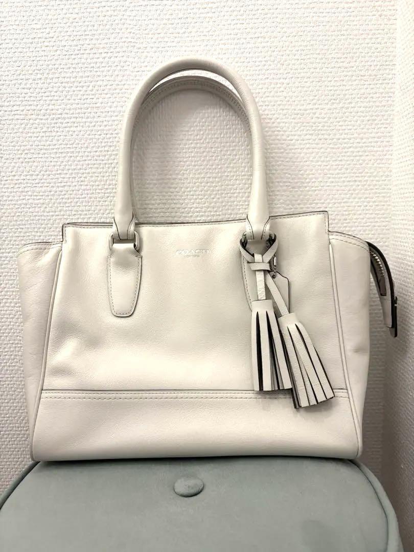 COACHハンドバッグ収納袋付き