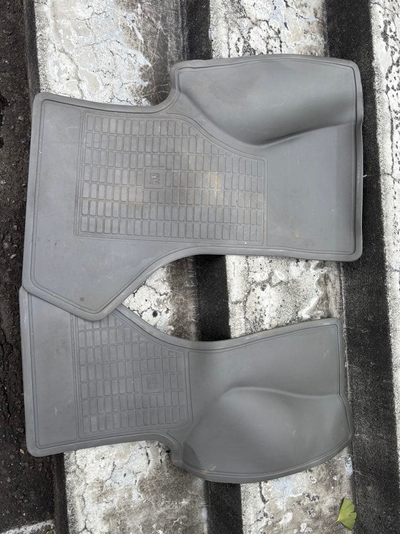 アストロ 純正フロアマット目立った傷や汚れなし
