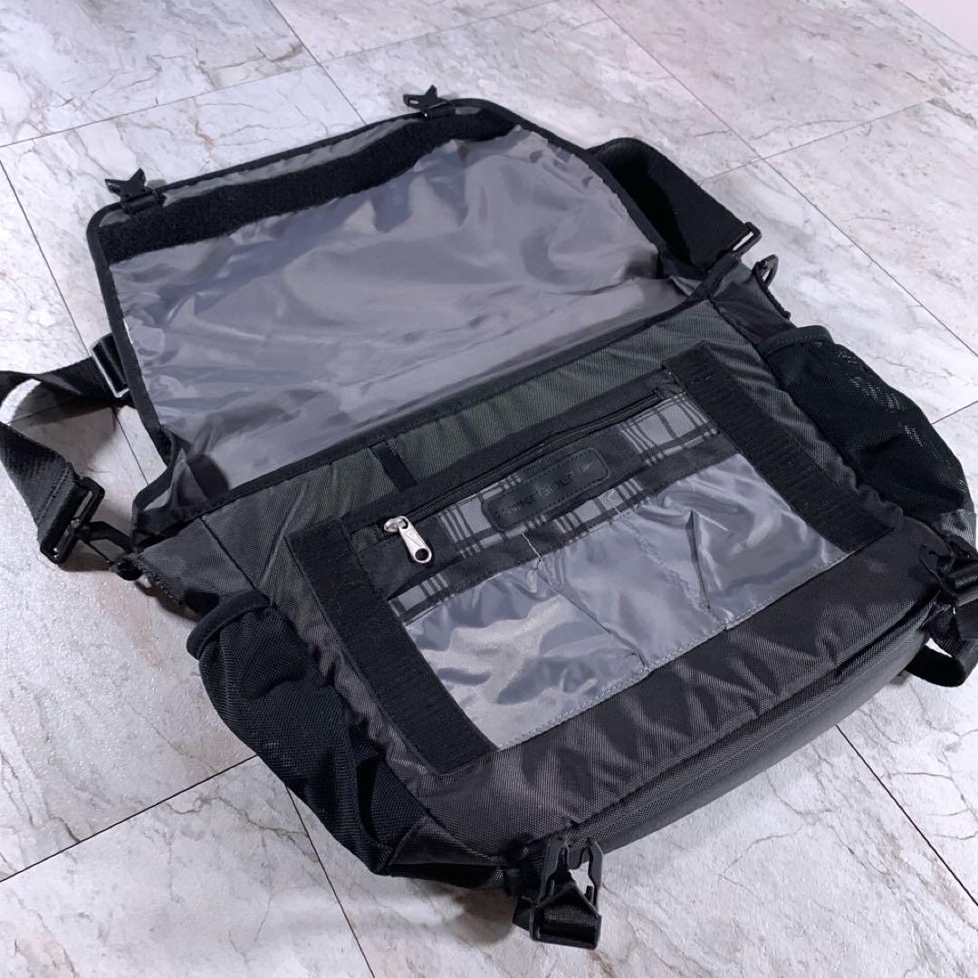 00s NIKE テック メッセンジャーバッグ ブラック Y2K archive