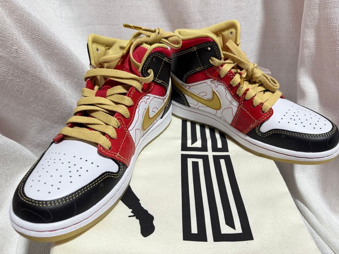 未使用品 NIKEAirJordan 1 Mid XQ China 23.5cm 未使用品 NIKEAirJordan 1 Mid XQ China 23.5cm