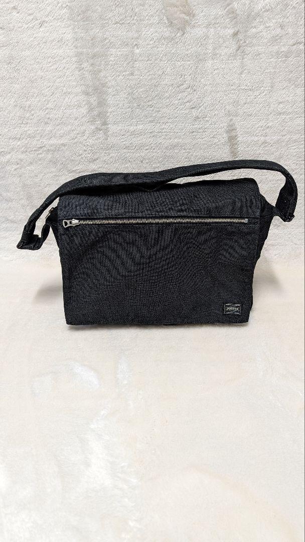 PORTER メッセンジャーバッグ