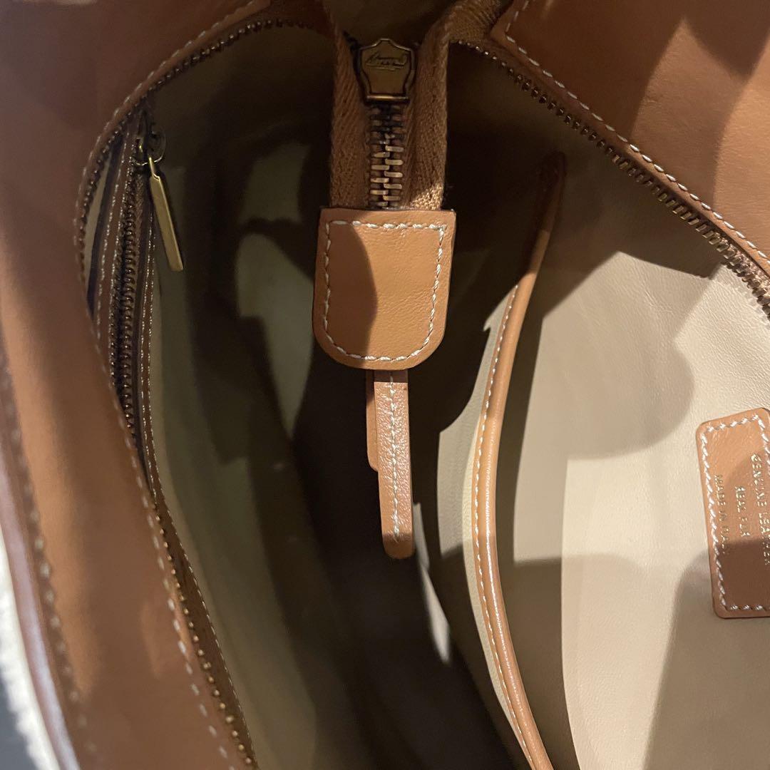 TOD’S トッズ　ムートン　オーボエ