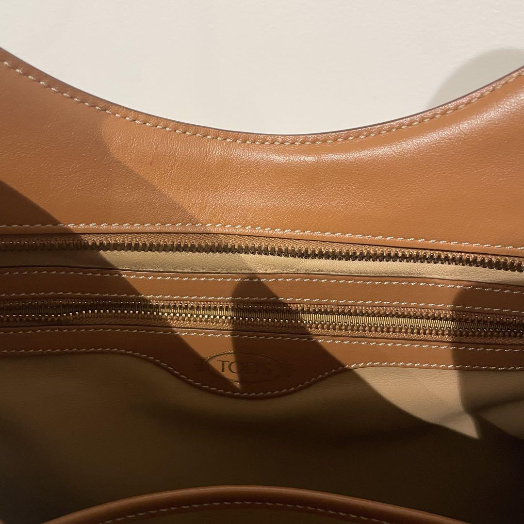 TOD’S トッズ　ムートン　オーボエ