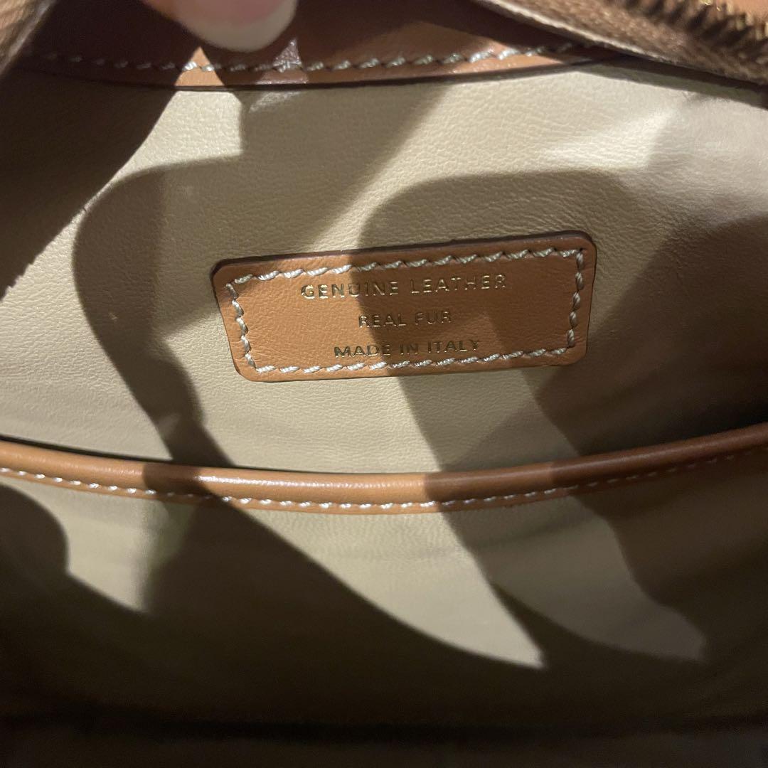 TOD’S トッズ　ムートン　オーボエ