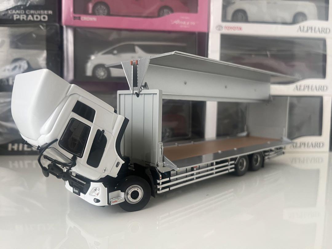 1/43 UD TRUCKS クオン 一部破損あり おもちゃ