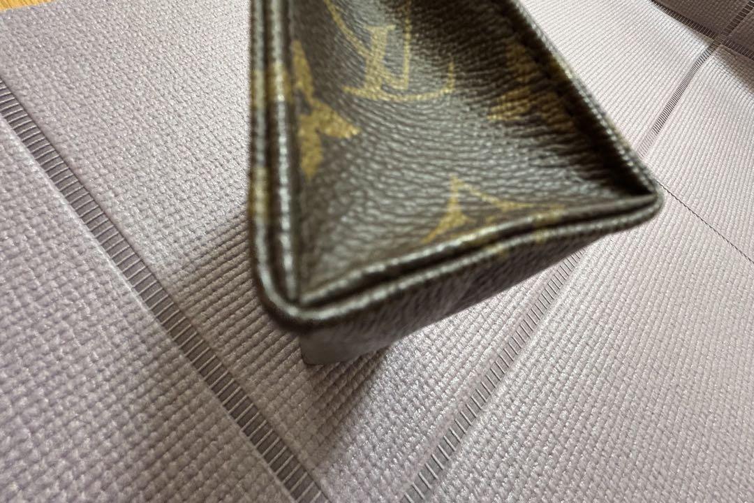 ルイヴィトン LOUIS VUITTON ポーチ