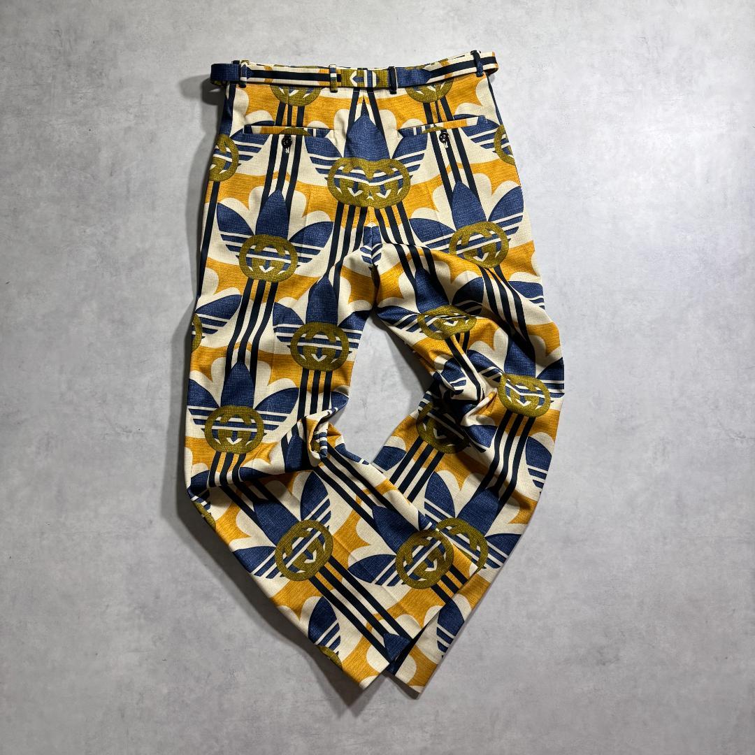 新品 46size グッチ × アディダス 総柄 トレフォイル パンツ