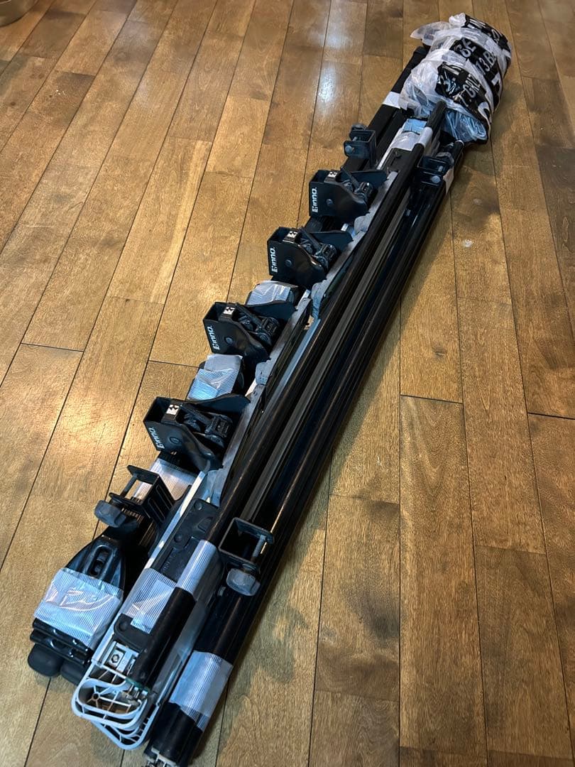 innoカーメイトin557ルーフキャリア＆カーゴネット&ベース(フリード仕様)