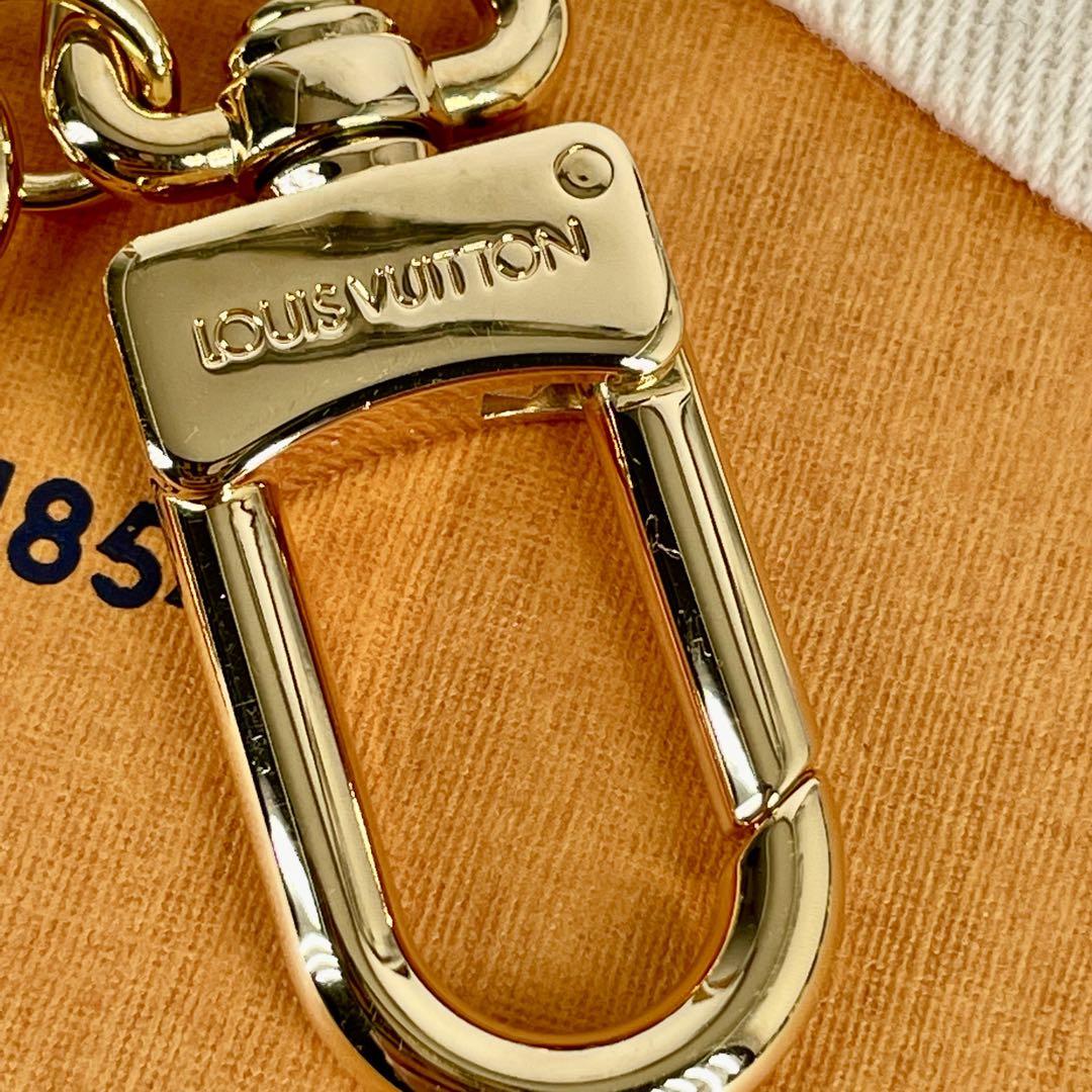 ✨極美品✨ルイヴィトン チャーム LV サークル M68000ゴールド 保存袋