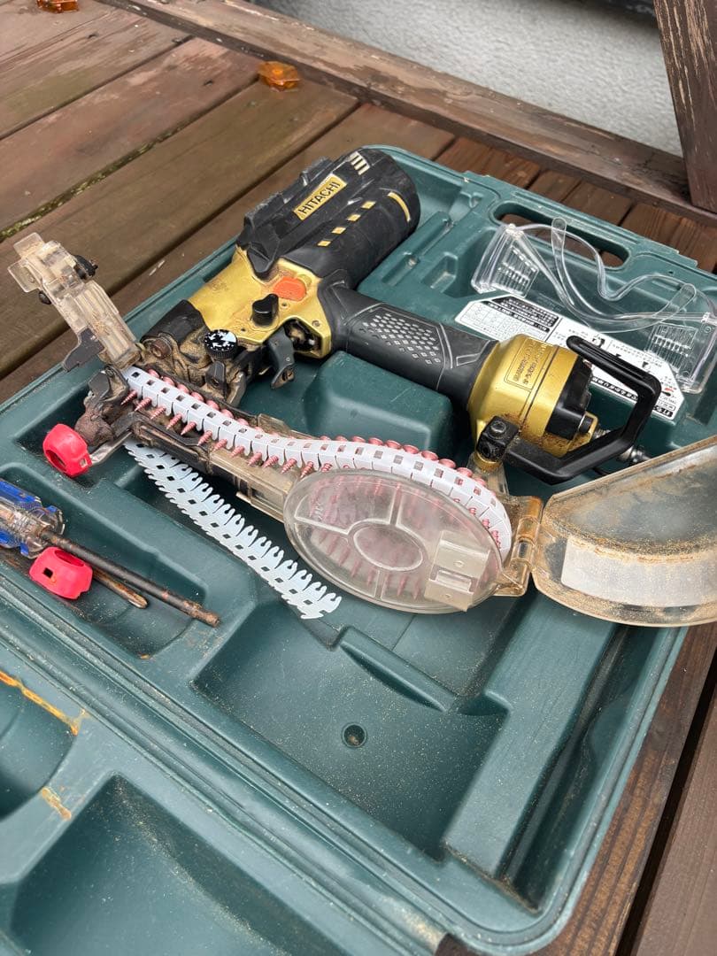 WF4H3 高圧ビス打ち機日立